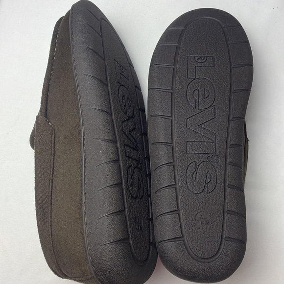 NWOT Levi’s Men’s Moccasin Slippers Size XL 11-12 - Picture 6 of 9